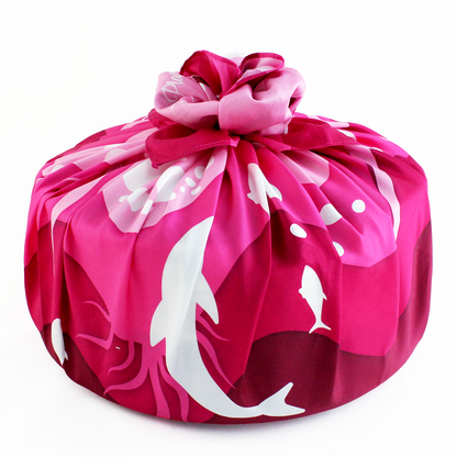 Zeronto Baby Girl Gift Basket - Someone in Vancouver Loves Baby Girl