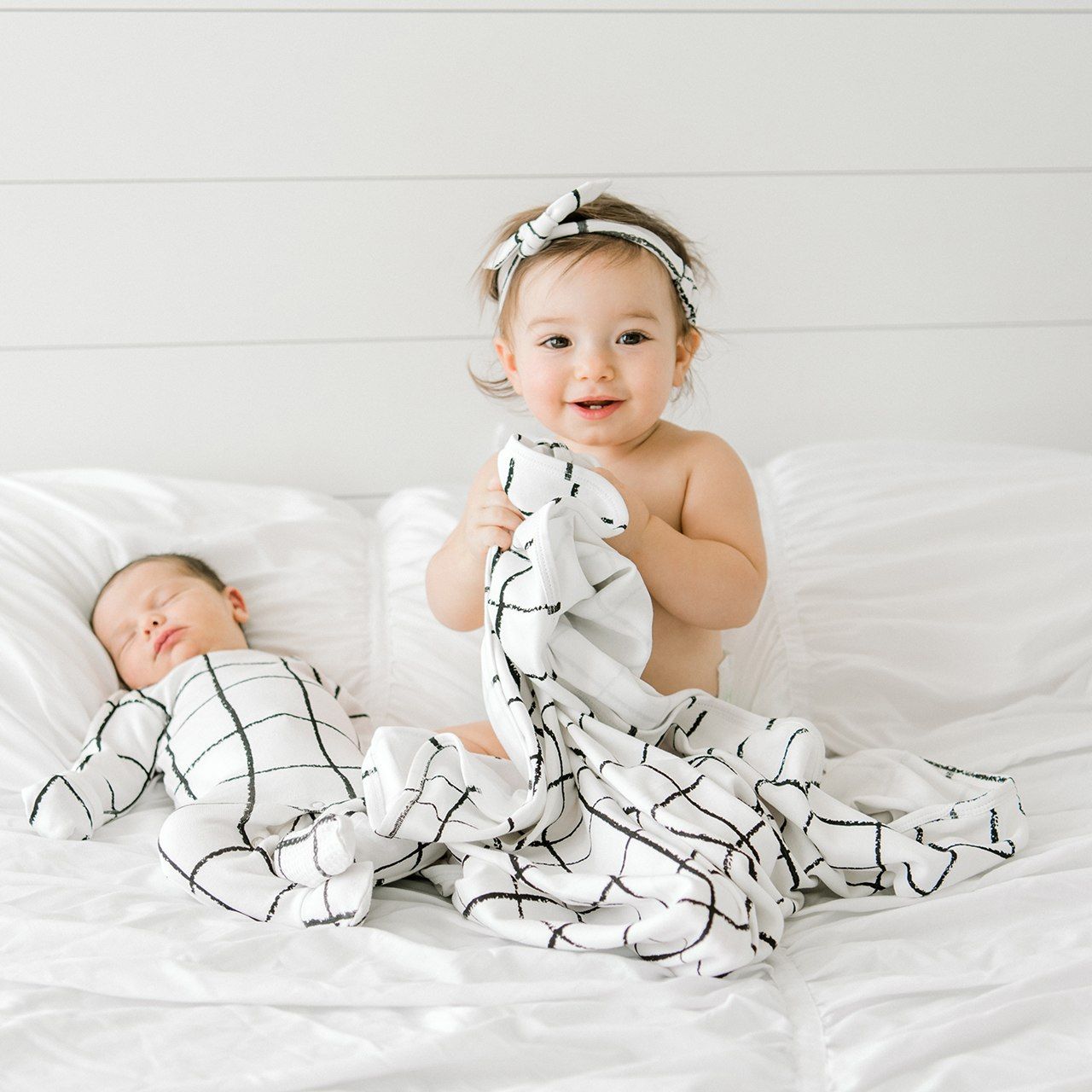 L'ovedbaby Organic Cotton Swaddle Blanket - Hopscotch